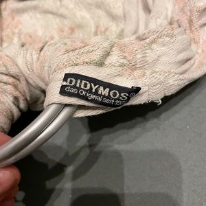 Didymos didysling with rings.